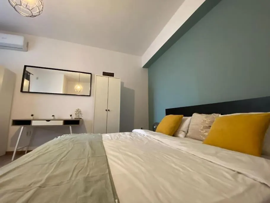 Kara'S Apartment Bucureşti